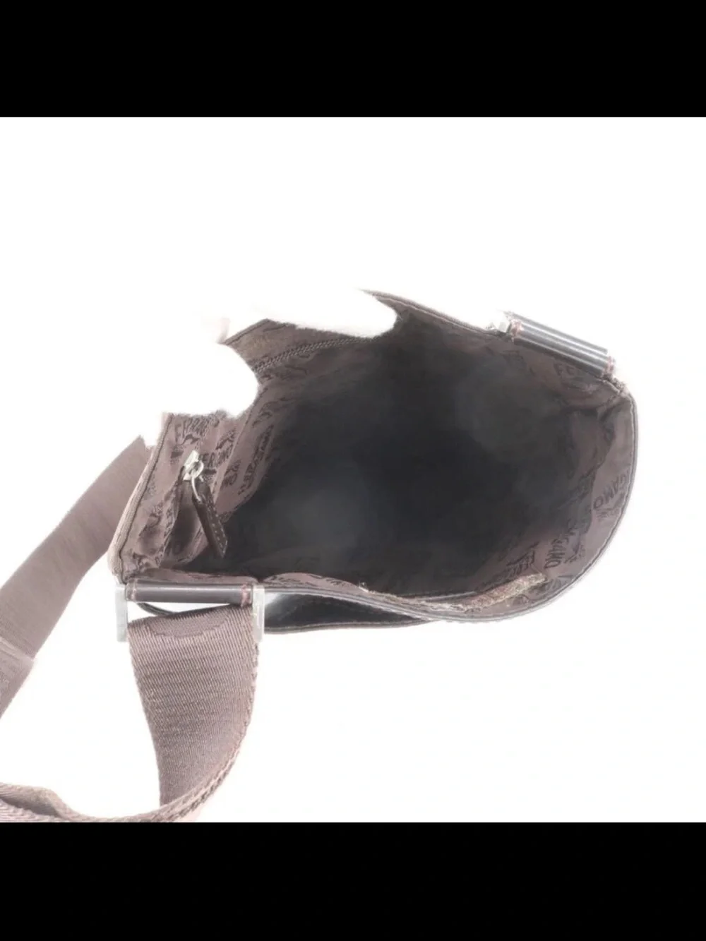 Salvatore Ferragamo slim messenger